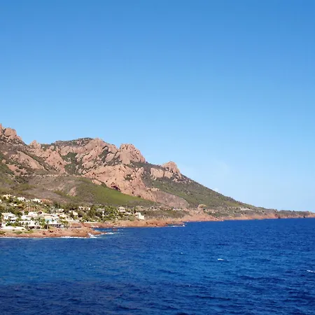 Village Cap Esterel - Le Village-82 By Interhome * Saint-Raphaël